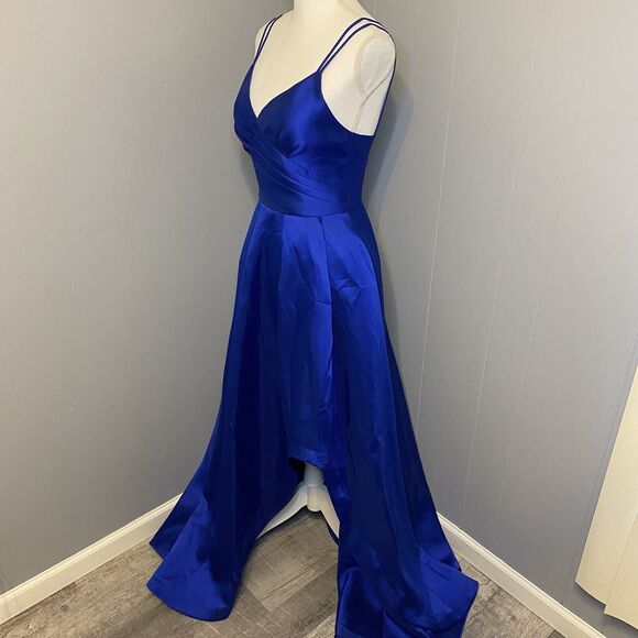 Sequin Hearts Women's Juniors Royal Blue Strappy-Back Gown Dress Size 3 - Picture 7 of 13